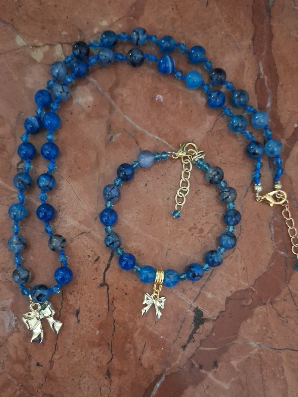 Dragon Vein Agate
Necklace and Bracelet Set with Gold Bow Charms